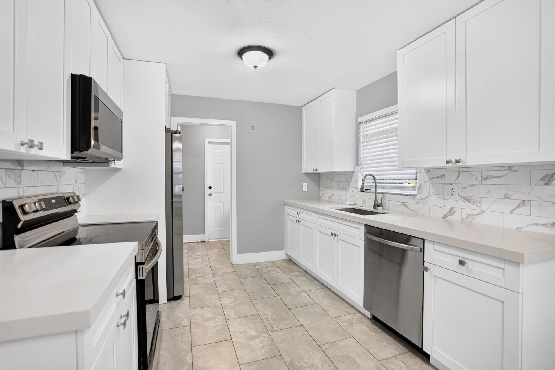 3765 NE 18th Avenue, Pompano Beach, FL 33064 Photo