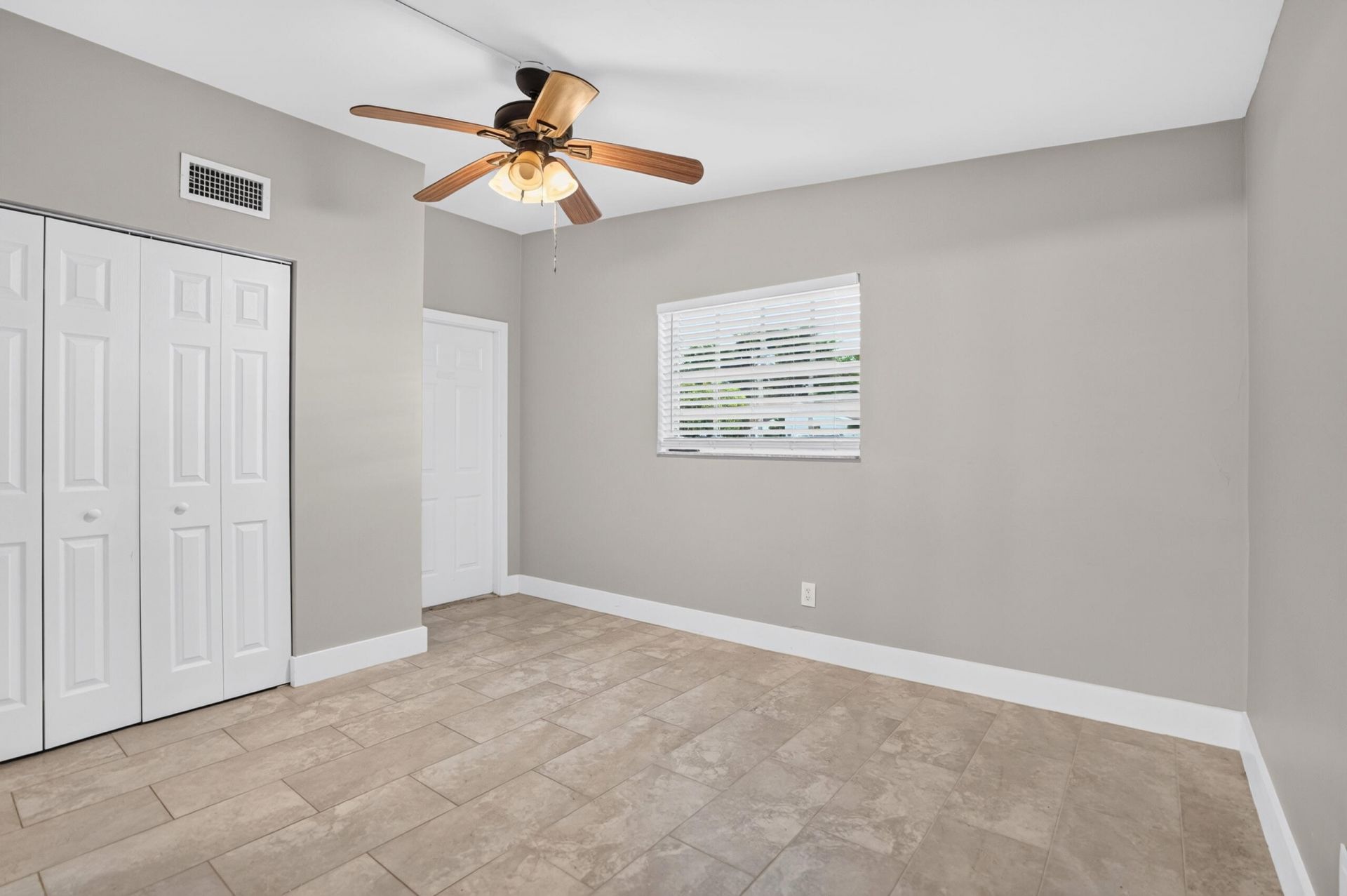 3765 NE 18th Avenue, Pompano Beach, FL 33064 Photo