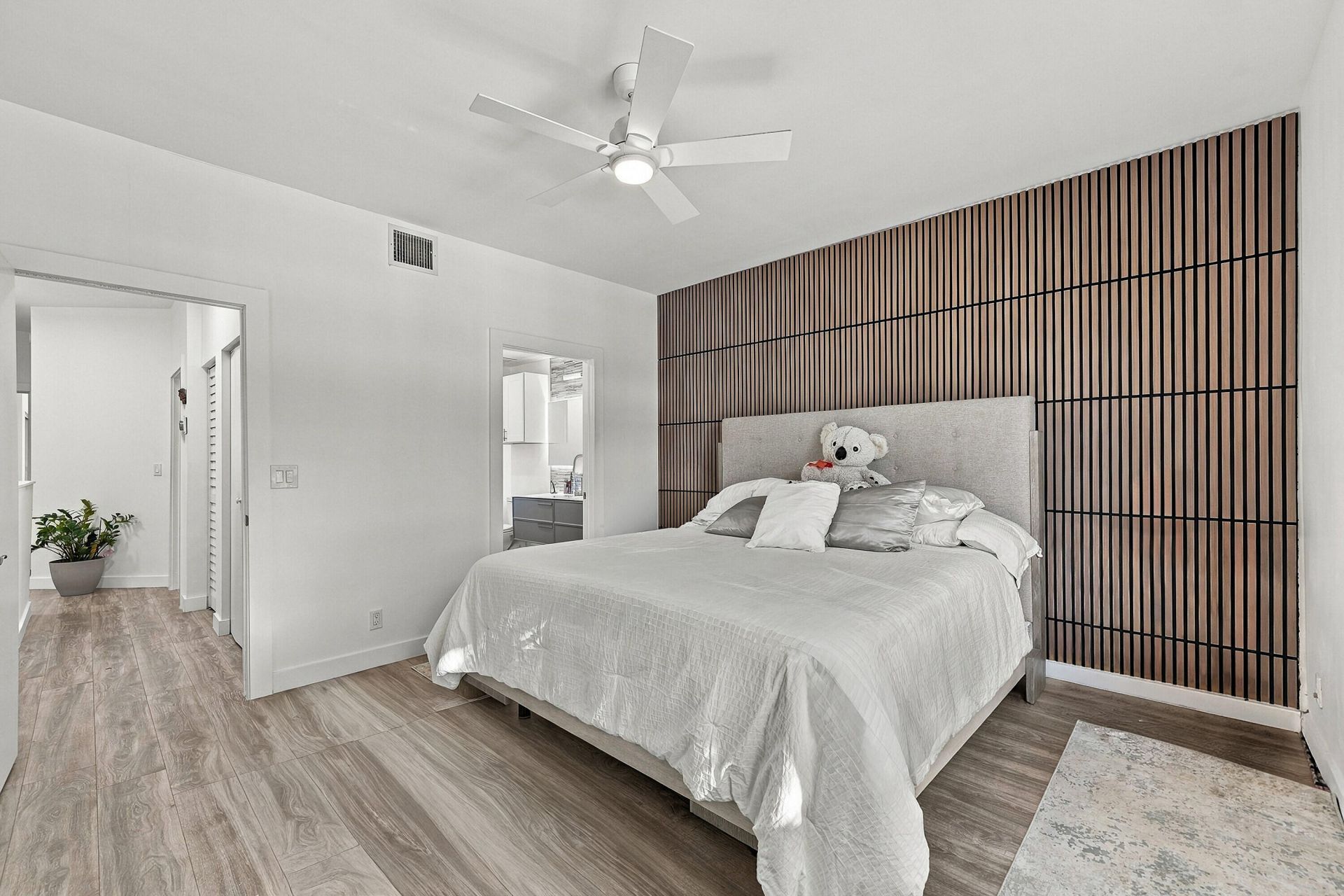 1521 Sorrento Drive, Unit 1521, Weston, FL 33326 Photo