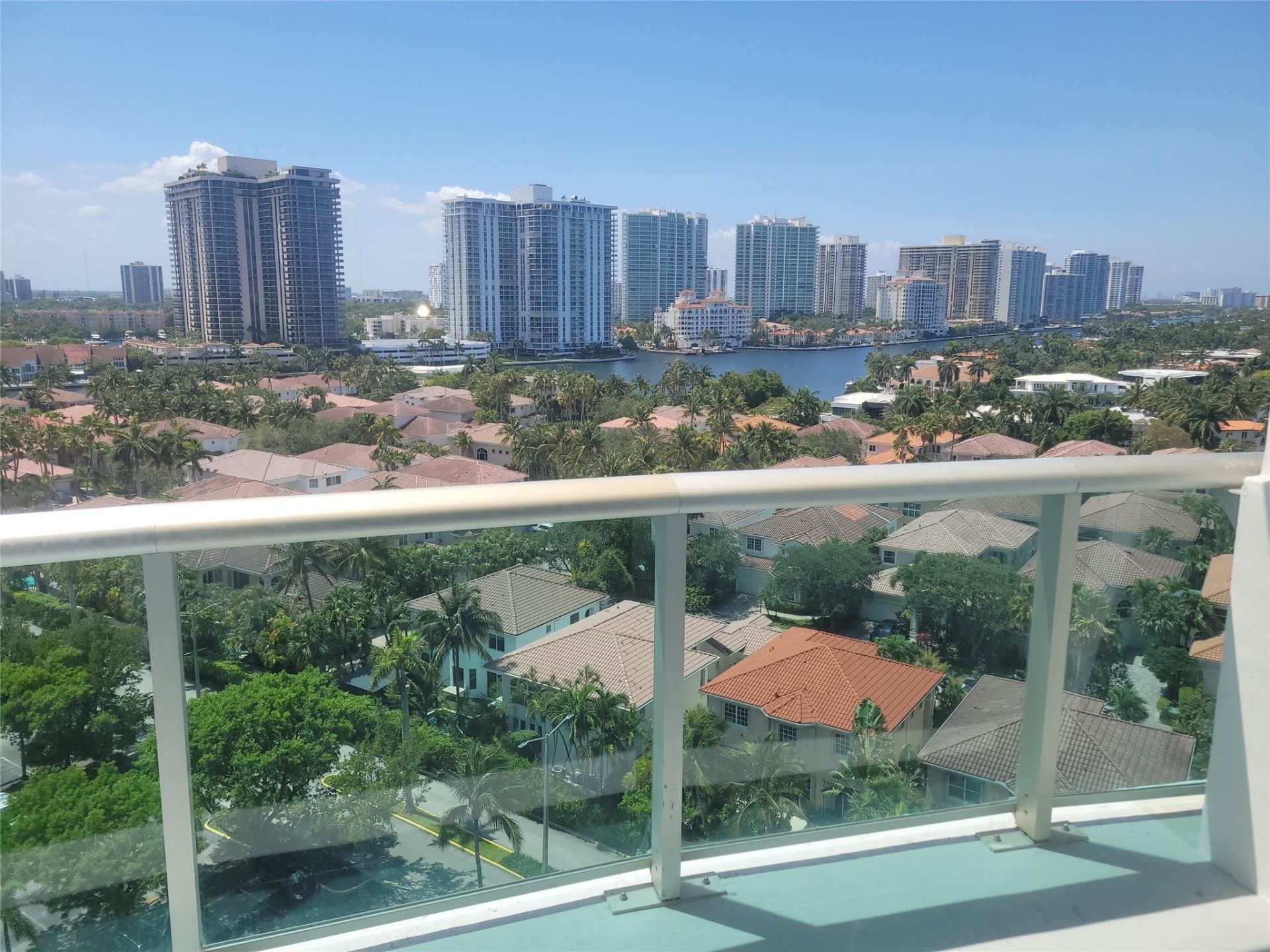 19370 Collins Avenue, Unit 1218, Sunny Isles Beach, FL 33160 Photo