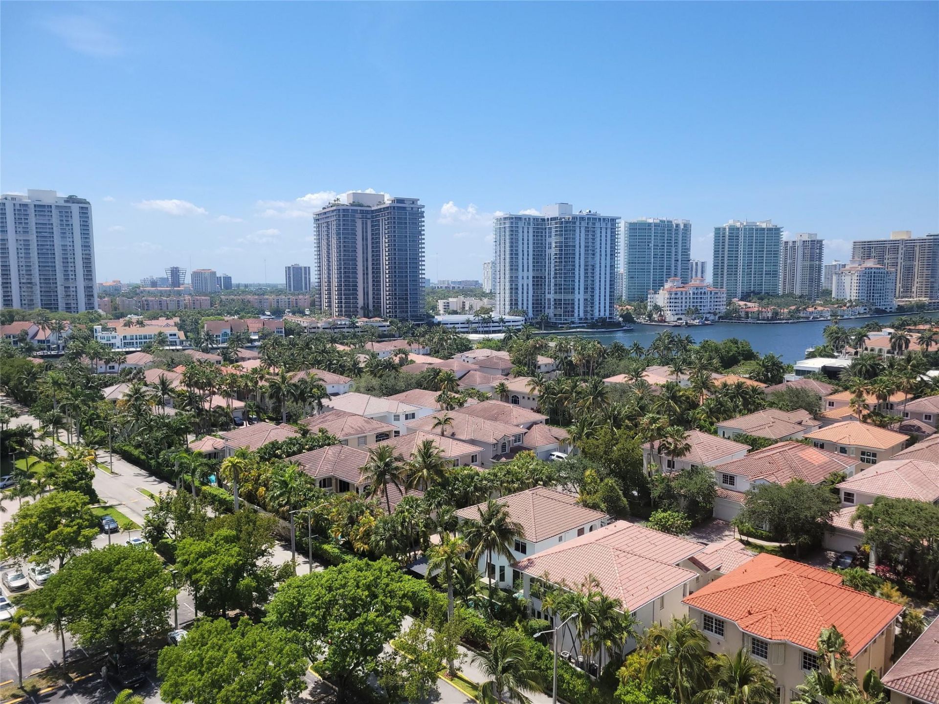 19370 Collins Avenue, Unit 1218, Sunny Isles Beach, FL 33160 Photo