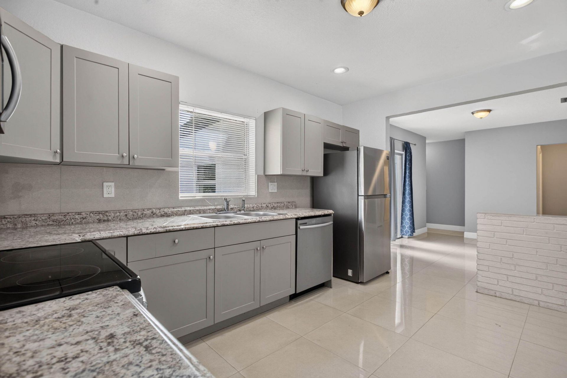 7571 Lasalle Boulevard, Miramar, FL 33023 Photo