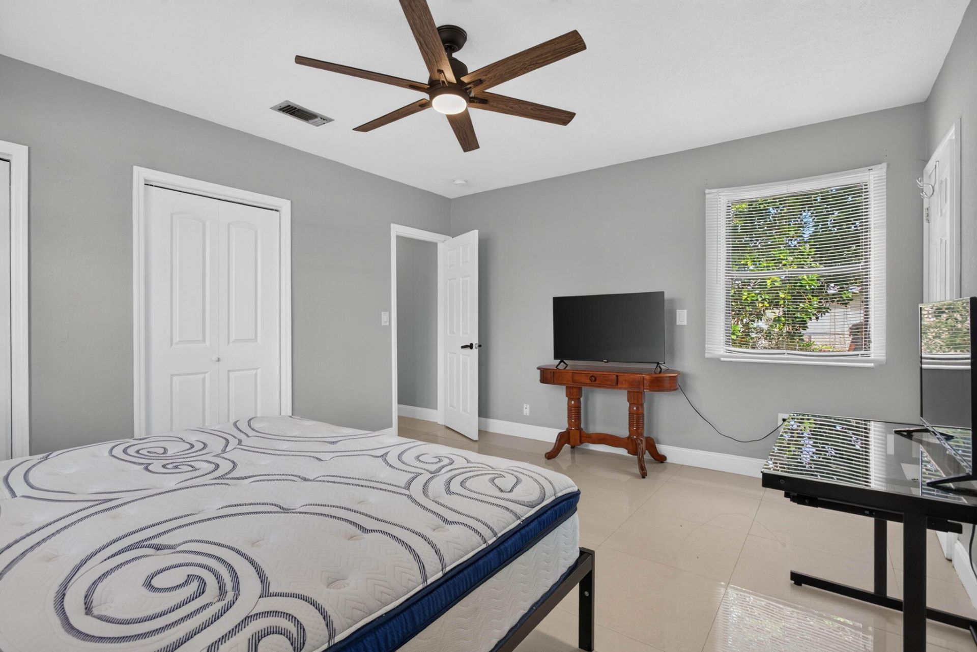 7571 Lasalle Boulevard, Miramar, FL 33023 Photo