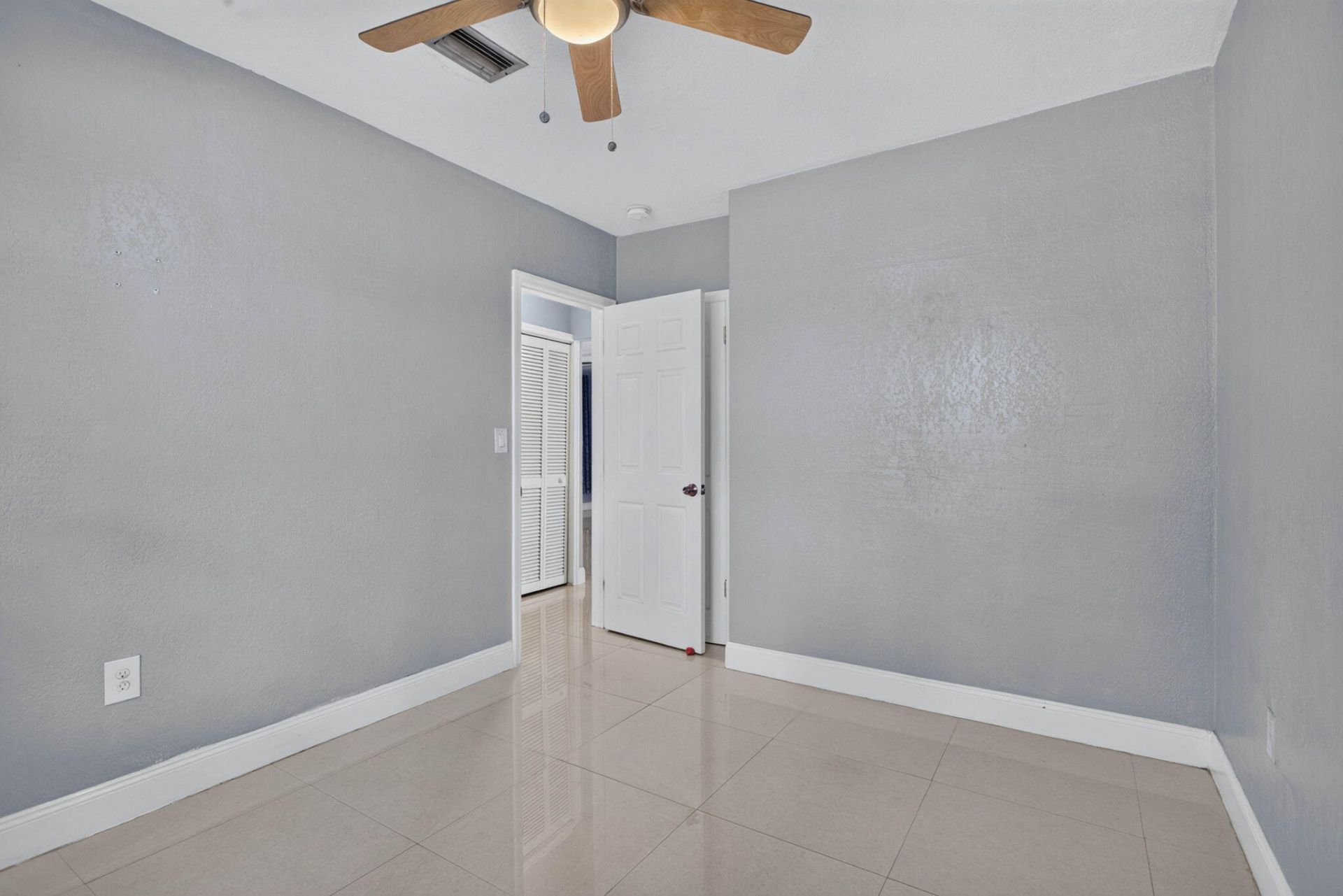 7571 Lasalle Boulevard, Miramar, FL 33023 Photo