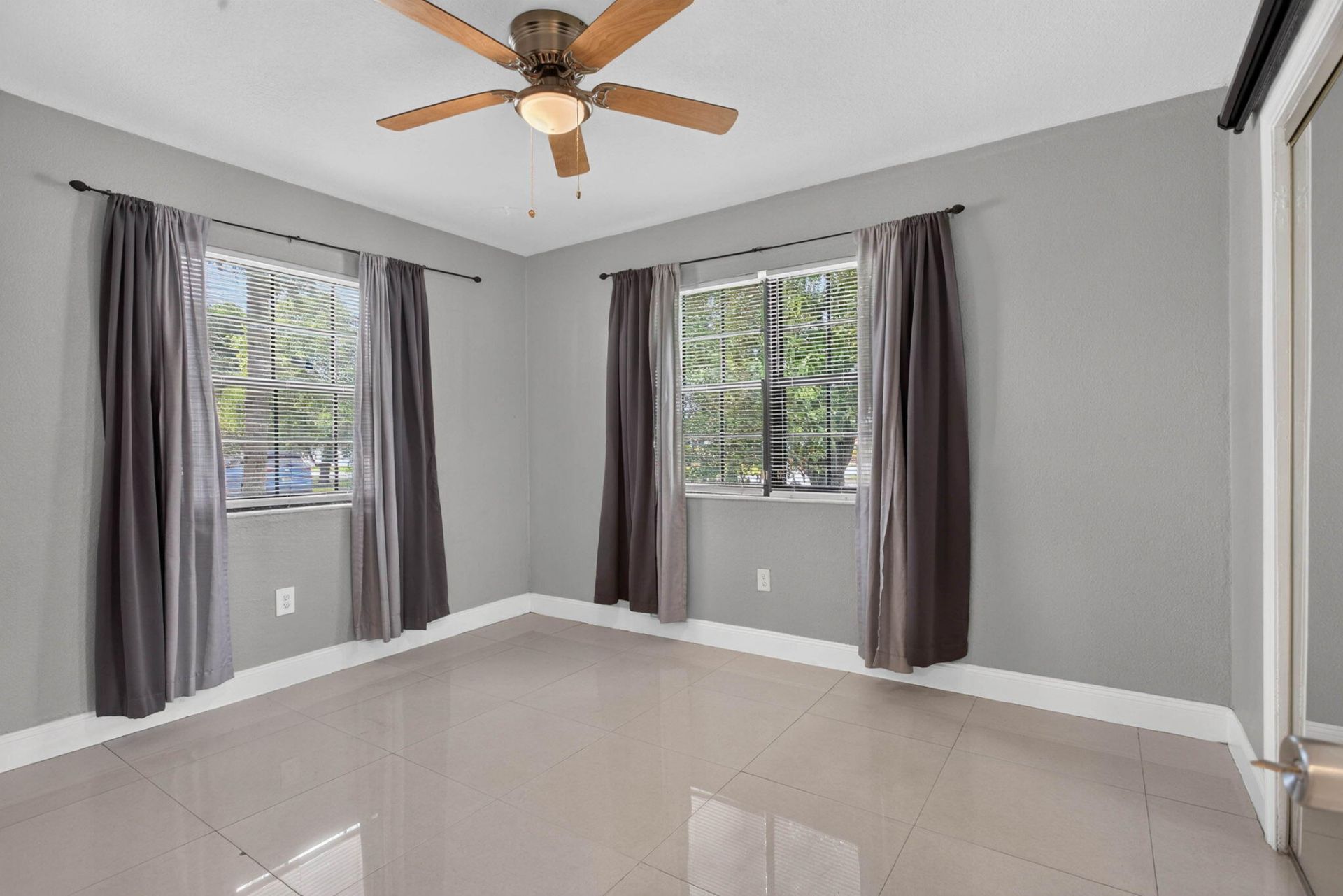 7571 Lasalle Boulevard, Miramar, FL 33023 Photo