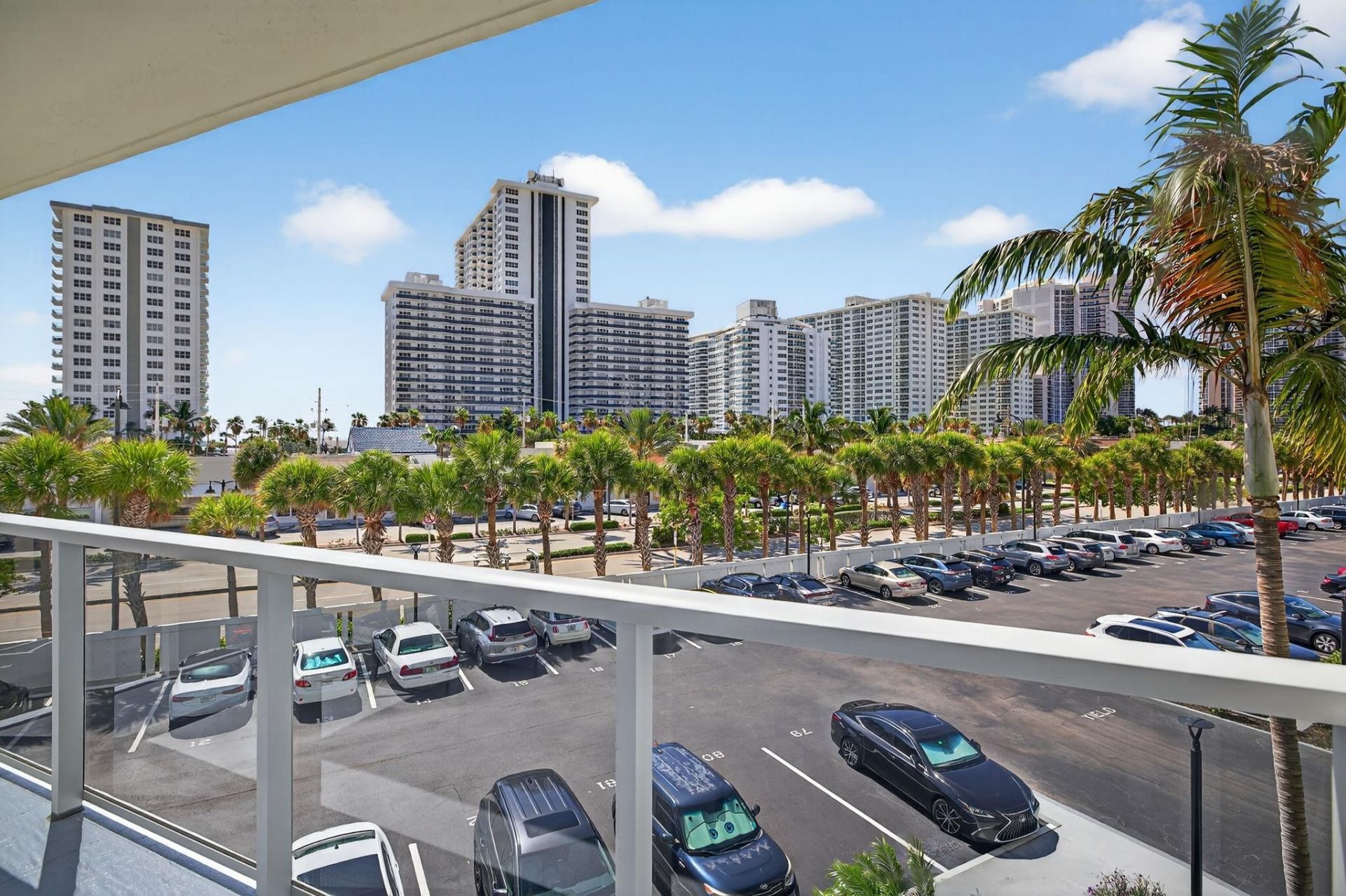 3300 NE 36th Street, Unit 309, Fort Lauderdale, FL 33308 Photo