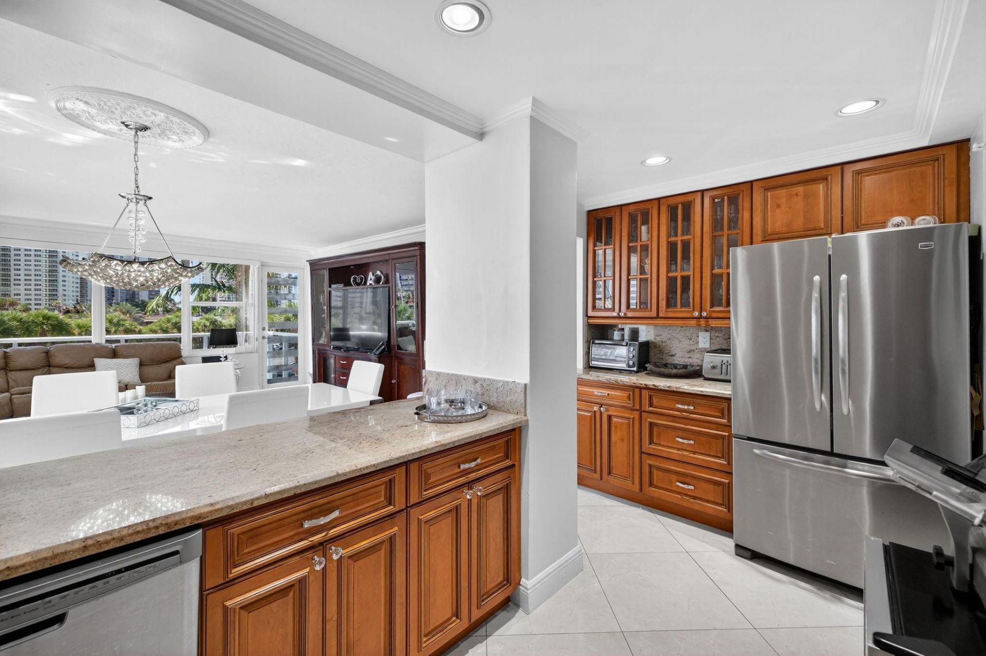 3300 NE 36th Street, Unit 309, Fort Lauderdale, FL 33308 Photo