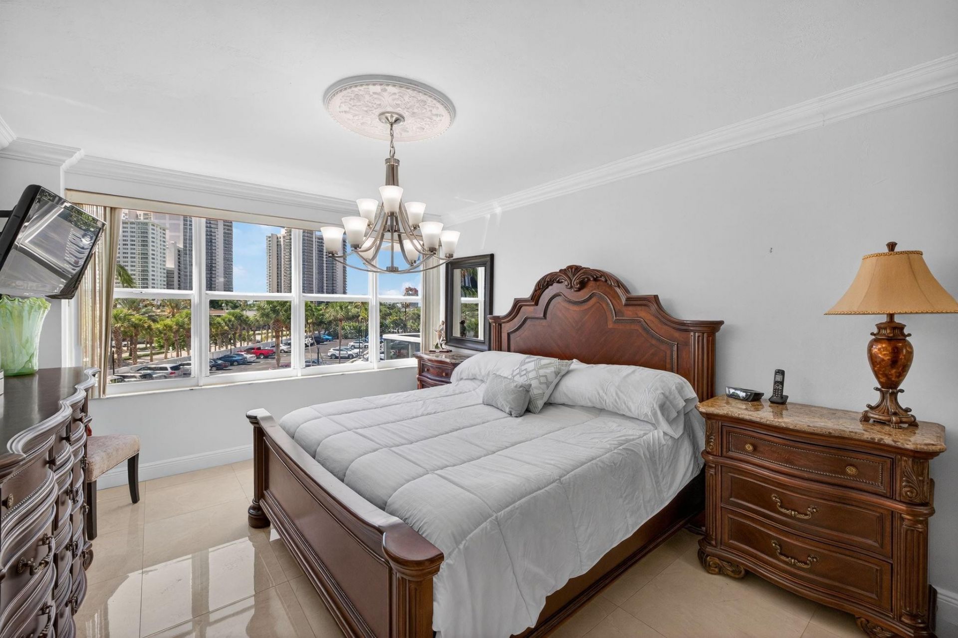 3300 NE 36th Street, Unit 309, Fort Lauderdale, FL 33308 Photo