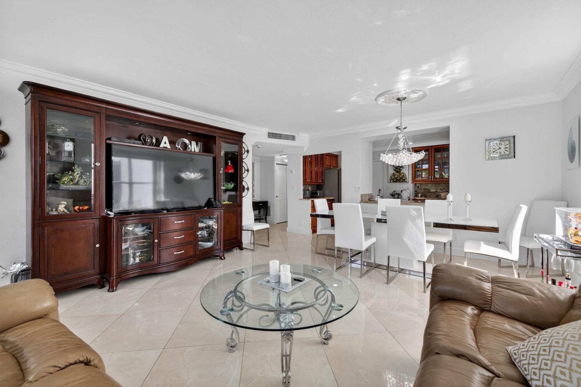 3300 NE 36th Street, Unit 309, Fort Lauderdale, FL 33308 Photo