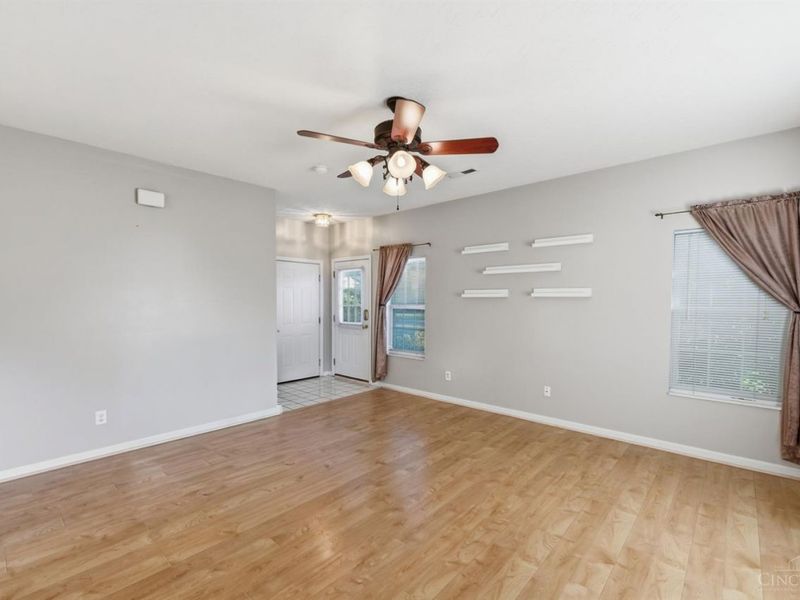 5786 Bayswater Drive, Mason, OH 45040 Photo 6