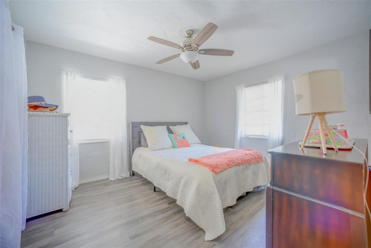 5025 28th Avenue S, Gulfport, FL 33707 Photo