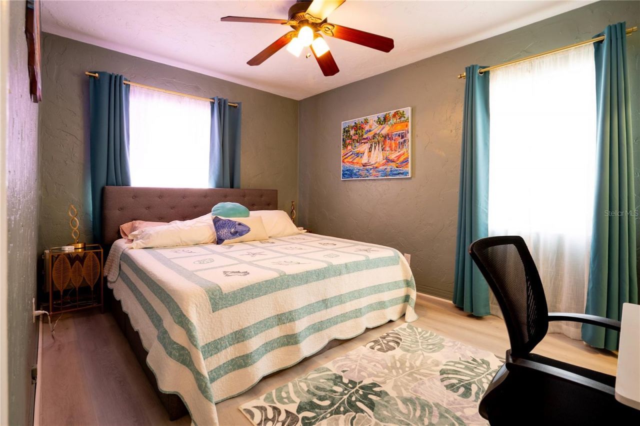 5025 28th Avenue S, Gulfport, FL 33707 Photo