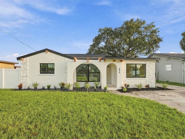 3215 W DEWEY STREET , TAMPA, FL 33607