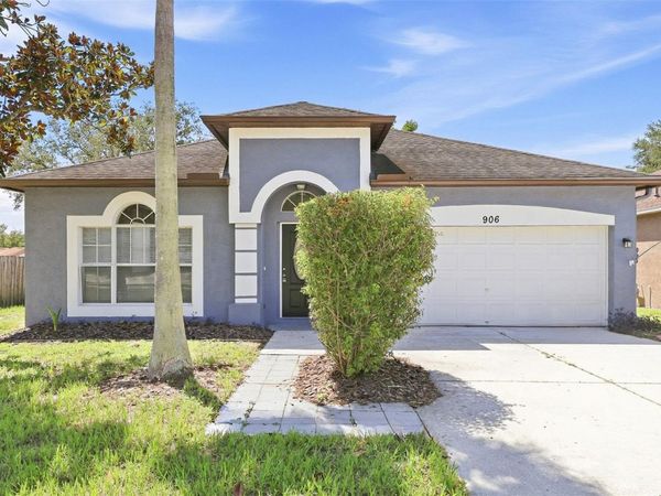 906 GRAND CANYON DRIVE , VALRICO, FL 33594