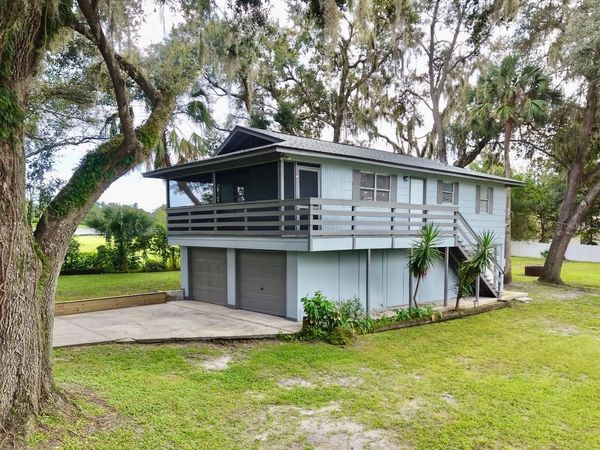 10210 DAVIS ROAD , TAMPA, FL 33637