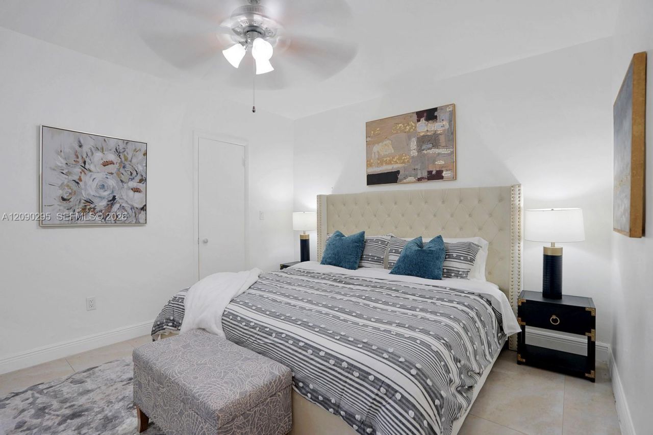 975 SW 10th St, Unit 3, Miami, FL 33130 Photo
