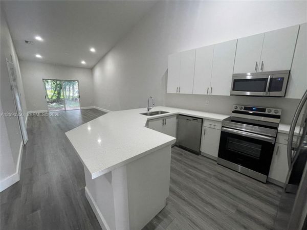 1178 NE 32 ND AVENUE , Homestead, FL 33033