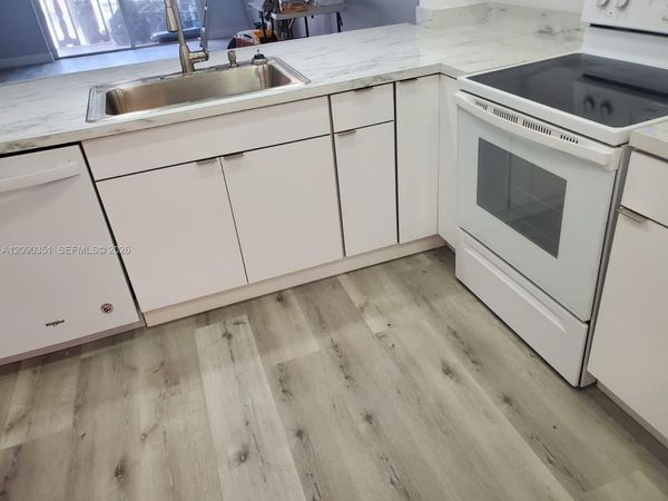 215 SE 3rd Ave , Unit 206D, Hallandale Beach, FL 33009