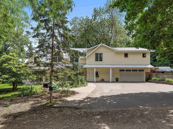206 5th Street S, Bayport, MN 55003