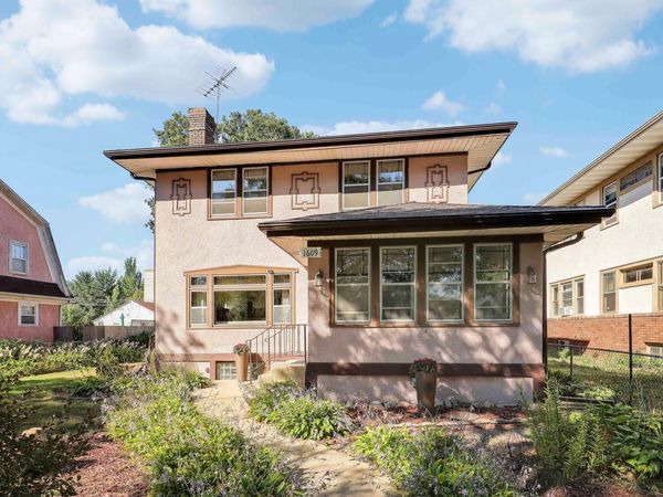 1609 Oliver Avenue N, Minneapolis, MN 55411