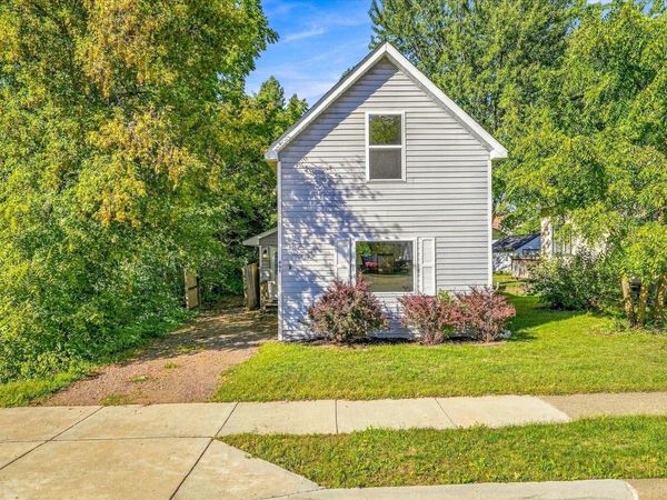 445 W 3rd Street, Rush City, MN 55069