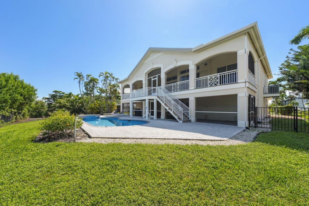 824 Birdie View Pt, Sanibel, FL 33957 Photo