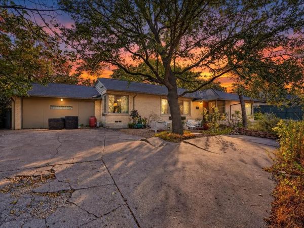 1058 N Buckner Boulevard, Dallas, TX 75218
