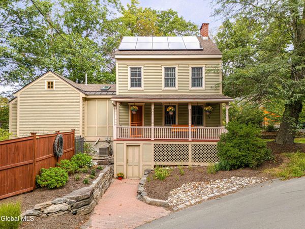 19 Linden Avenue, Troy, NY 12180