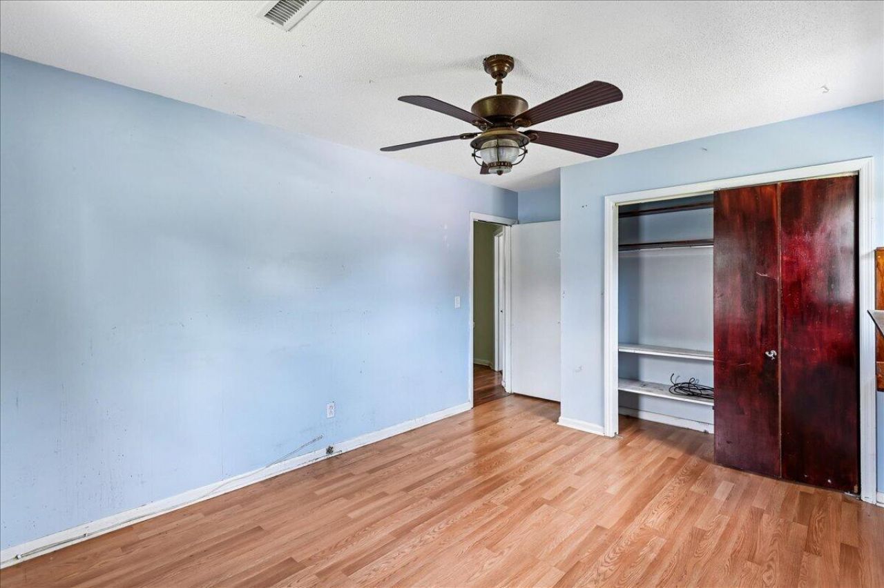 1263 Honeysuckle Lane Photo 26