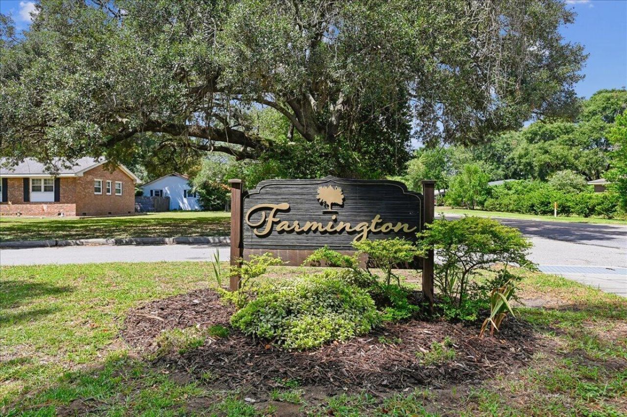 1263 Honeysuckle Lane Photo 55