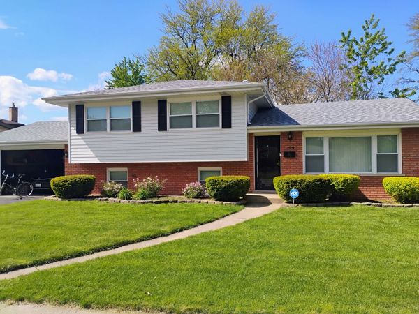 15659 Mutual Terrace , South Holland, IL 60473