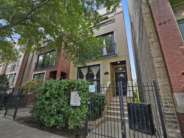 611 N Noble Street , Unit 3, Chicago, IL 60642