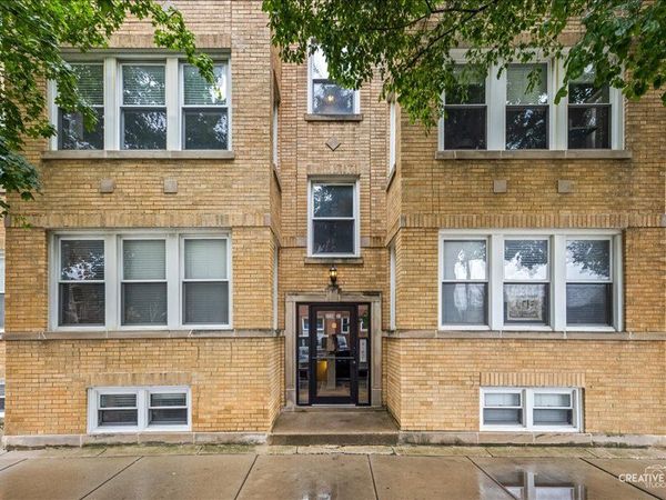 3335 W Byron Street , Unit G, Chicago, IL 60618