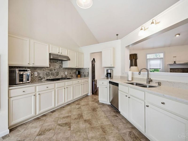 710 Rosewynne Court, Cleves, OH 45002 Photo 15