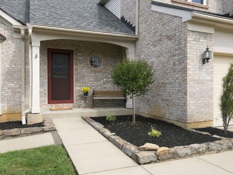 710 Rosewynne Court, Cleves, OH 45002 Photo 2