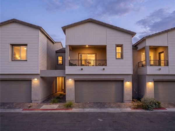 1543 Eliana Crossing Place, Henderson, NV 89002