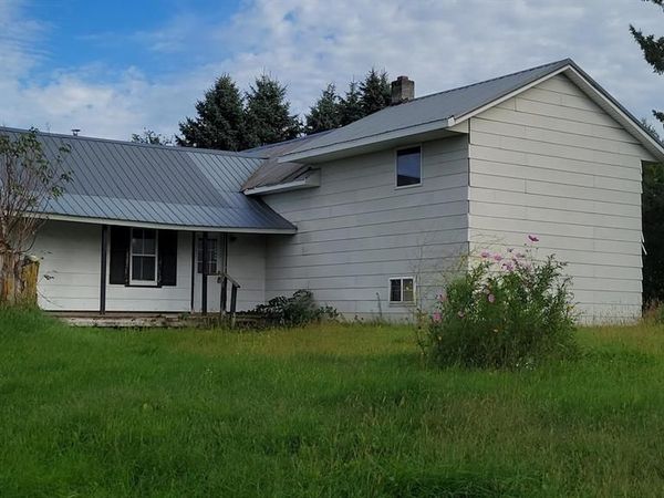 3585 Highway 49, Rosholt, WI 54473