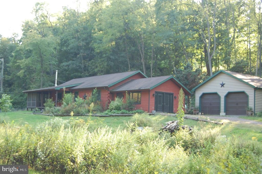 20 HIDDEN HILL LANE, ROBESONIA, PA 19551