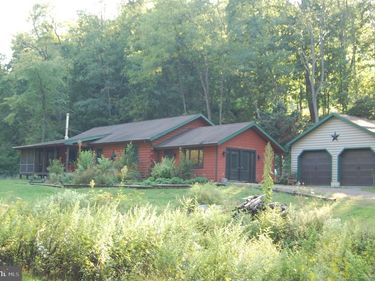 20 HIDDEN HILL LANE, ROBESONIA, PA 19551