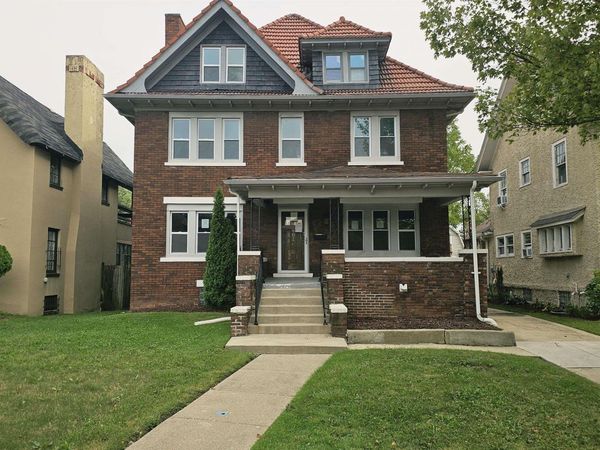 901 Chicago Street, Detroit, MI 48202