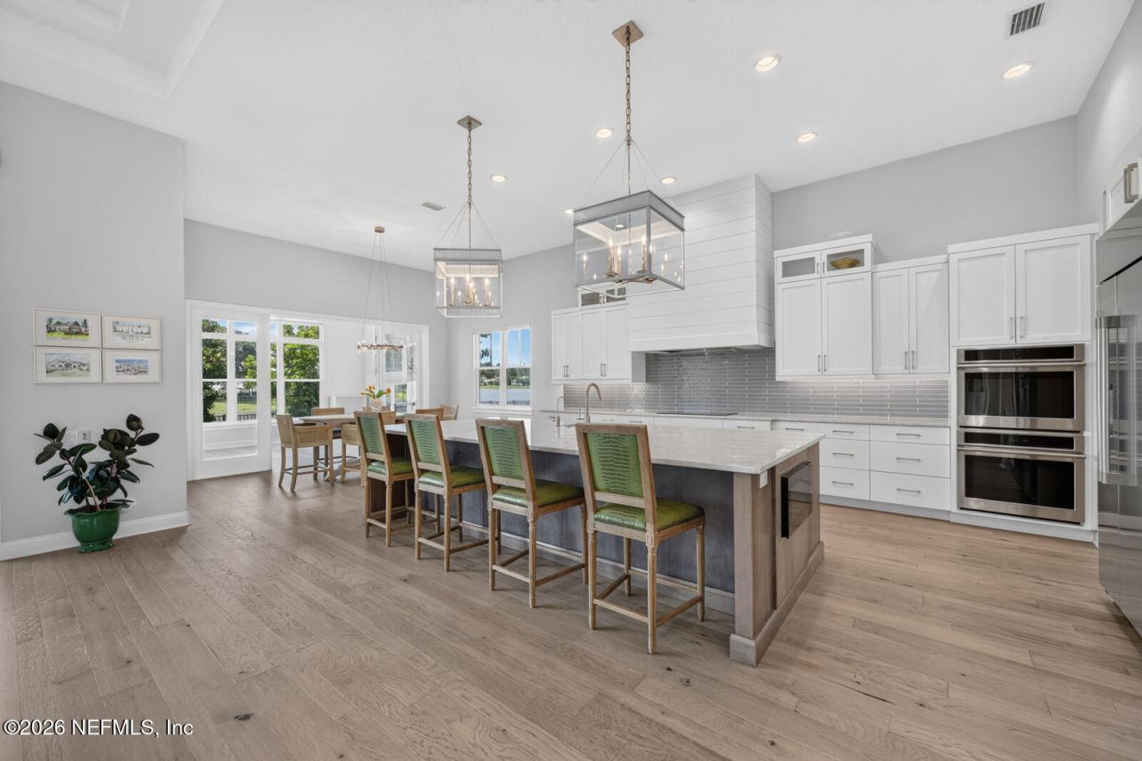 5244 Commissioners Drive, Jacksonville, FL 32224 Photo