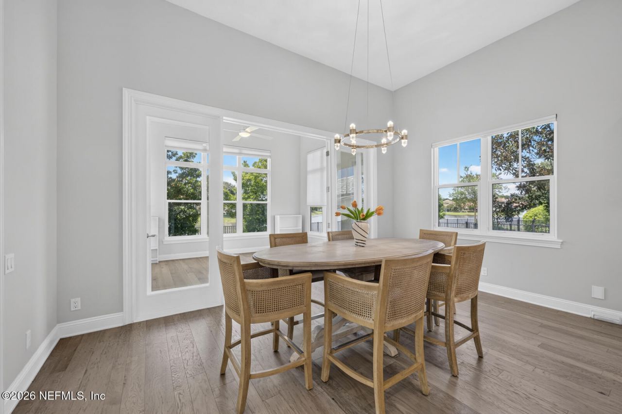 5244 Commissioners Drive, Jacksonville, FL 32224 Photo