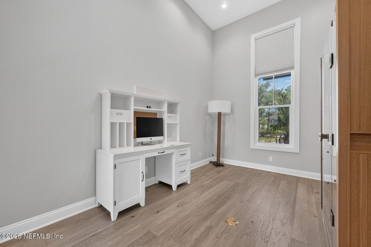 5244 Commissioners Drive, Jacksonville, FL 32224 Photo
