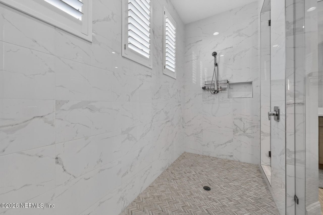 5244 Commissioners Drive, Jacksonville, FL 32224 Photo