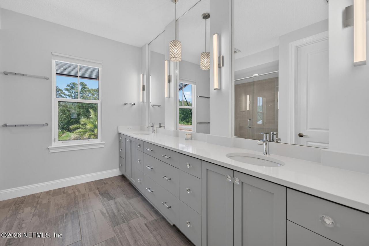 5244 Commissioners Drive, Jacksonville, FL 32224 Photo