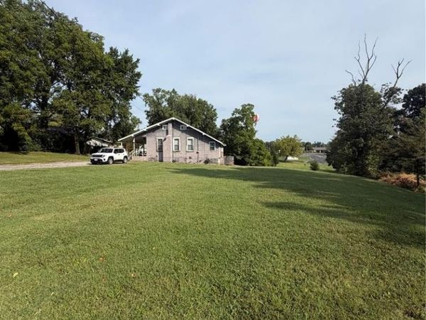 221 S Second Street , O'Fallon, IL 62269
