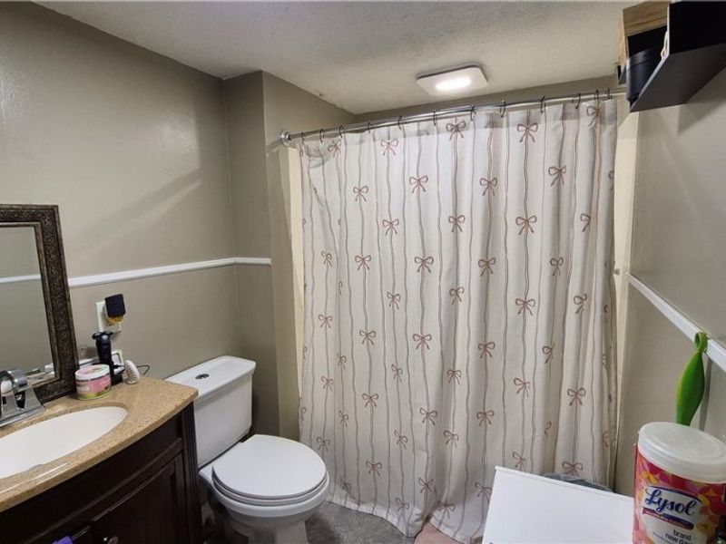 3917 Mapledale Avenue, Cleveland, OH 44109 Photo 12