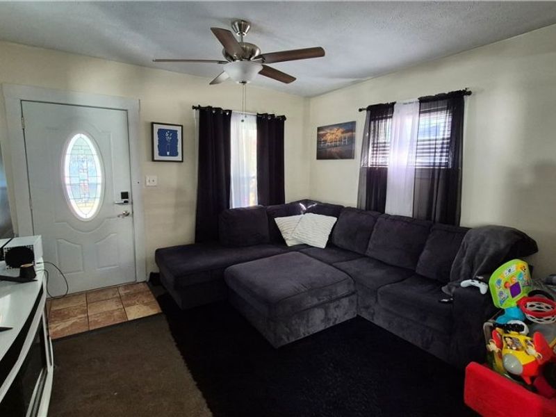 3917 Mapledale Avenue, Cleveland, OH 44109 Photo 8