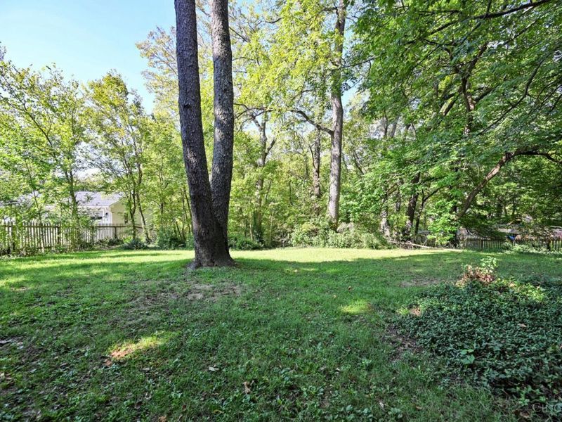 277 Compton Road, Wyoming, OH 45215 Photo 48