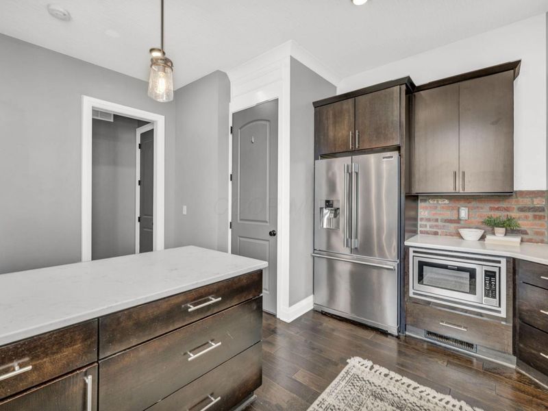 42 W 3rd Avenue, Unit B, Columbus, OH 43201 Photo 25